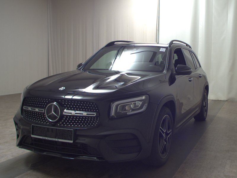 Mercedes-Benz GLB 200 d 4MATIC automatik AMG Line • panorama • ACC — 2