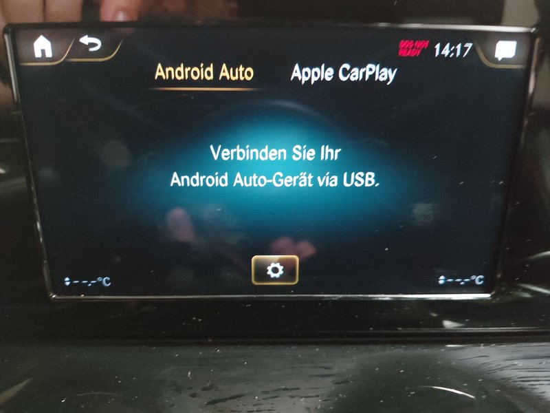 Mercedes-Benz GLB 200 d 4MATIC automatik AMG Line • panorama • ACC — 21