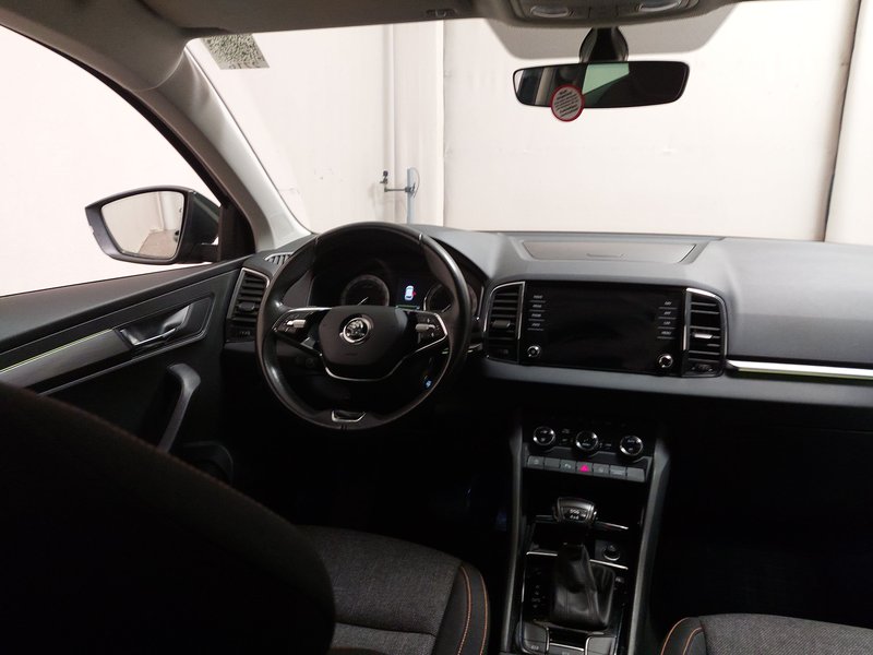 Škoda Karoq 2.0 TDI 4x4 Clever • panorama • ACC — 20