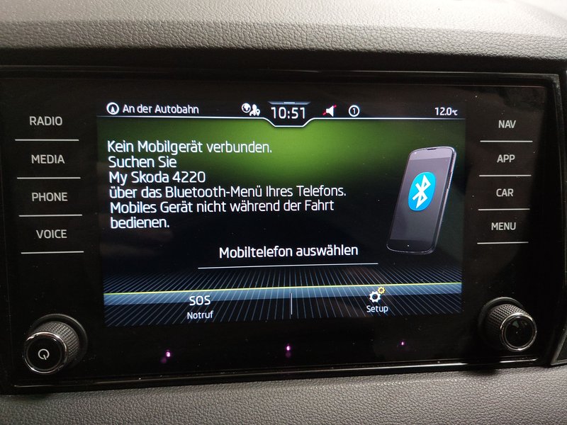 Škoda Karoq 2.0 TDI 4x4 Clever • panorama • ACC — 23