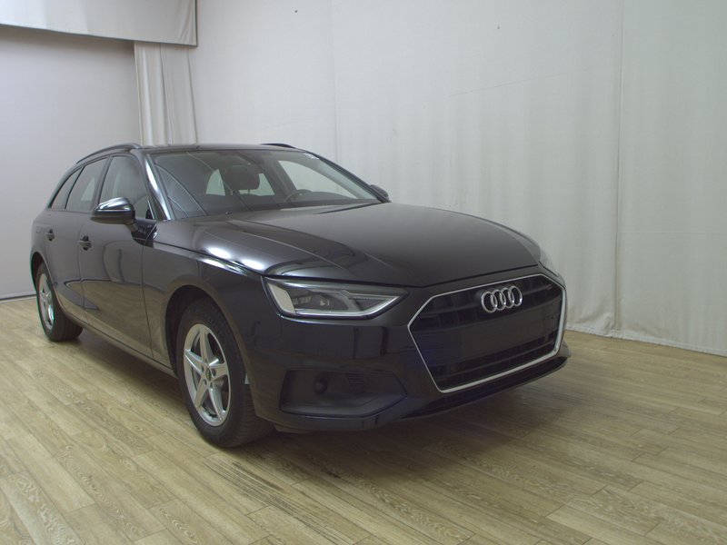 Audi A4 Avant 35 TDI automatik • LED — 3