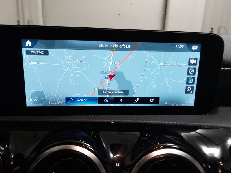 Mercedes-Benz A 200 d Progressive automatik • ACC • LED — 17