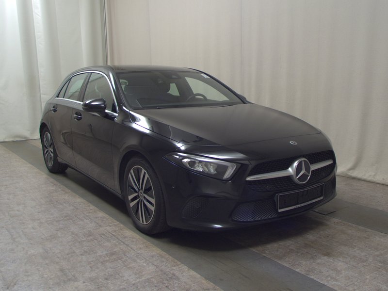 Mercedes-Benz A 200 d Progressive automatik • ACC • LED — 3