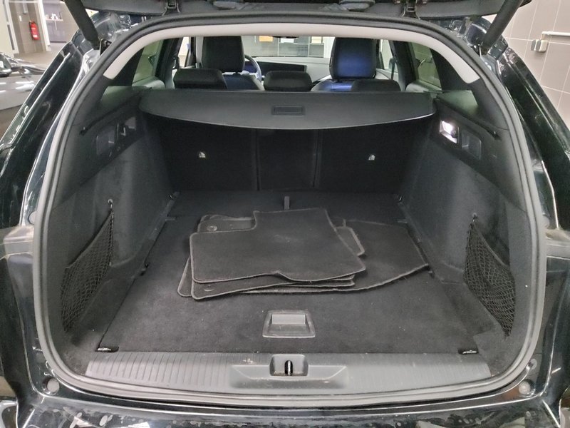 Opel Astra Sports Tourer 1.5 D automatik Business Elegance • kuka za vuču — 12