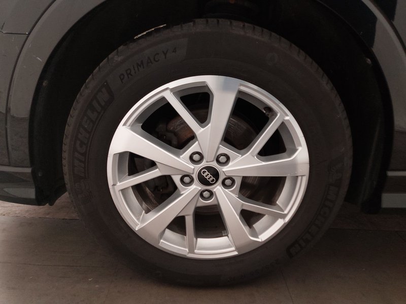 Audi Q3 35 TDI quattro S line automatik • el. vrata prtljažnika • LED — 8