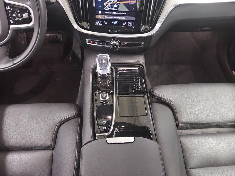 Volvo V60 T6 AWD Inscription automatik • ACC • Full LED — 6