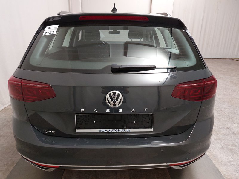 Volkswagen Passat Variant GTE 1.4 TSI • ACC • masaža — 14