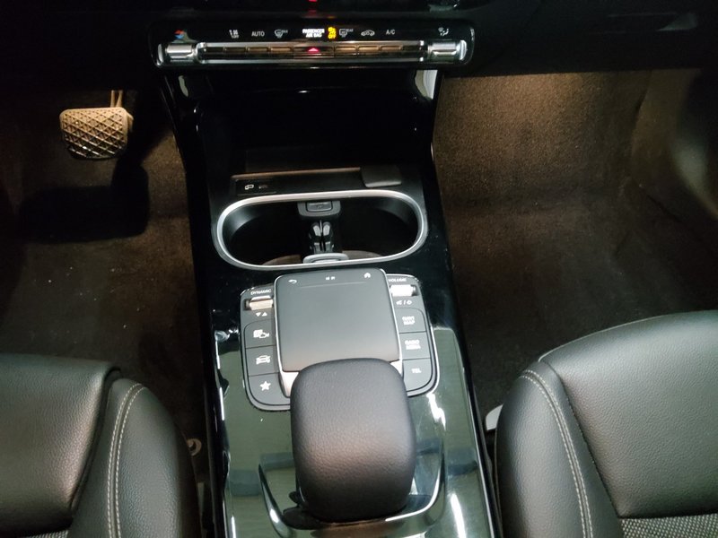 Mercedes-Benz A 180 d automatik • LED • digitalni instrumenti — 6