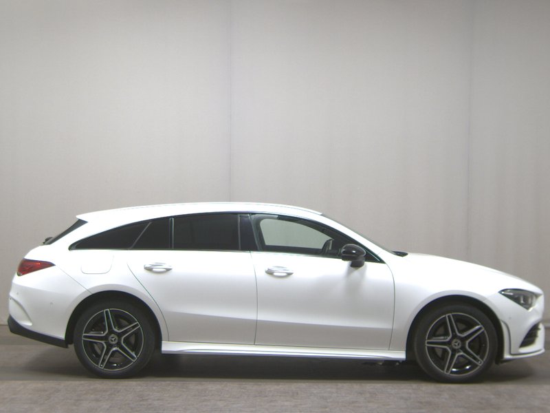 Mercedes-Benz CLA 250 e Shooting Brake automatik AMG Line • ACC • LED