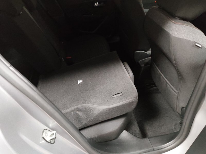 Peugeot 208 PureTech 75 Active Pack • LED — 11