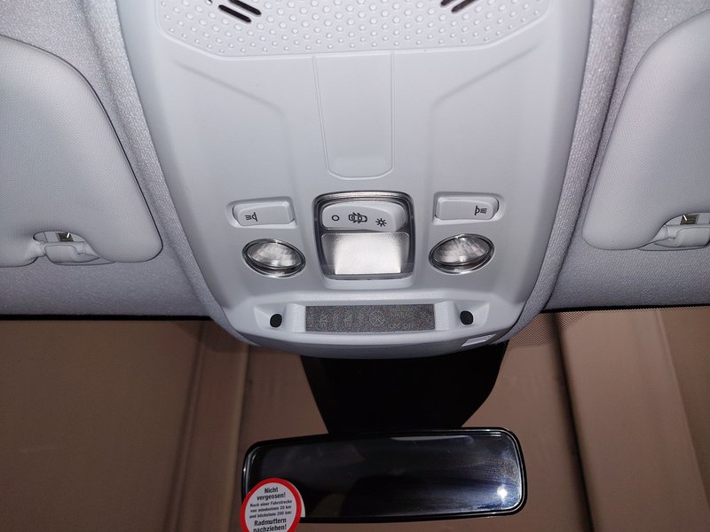 Peugeot 208 PureTech 75 Active Pack • LED — 13