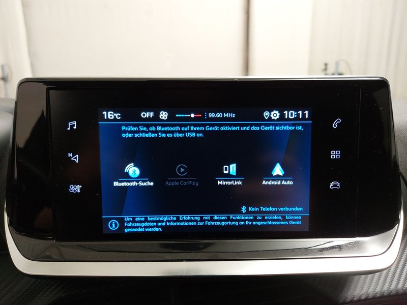 Peugeot 208 PureTech 75 Active Pack • LED — 18