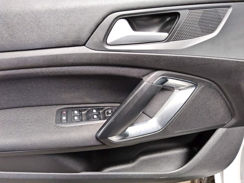 Peugeot 308 1.5 BlueHDI automatik Allure • digitalni instrumenti — 10