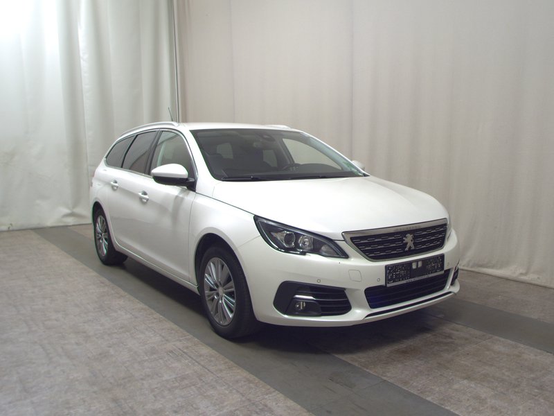 Peugeot 308 1.5 BlueHDI automatik Allure • digitalni instrumenti — 3