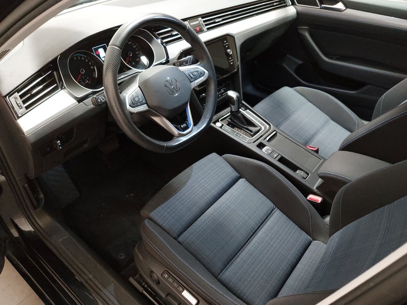 Volkswagen Passat Variant GTE 1.4 TSI • sjedala s memorijom • ACC — 6