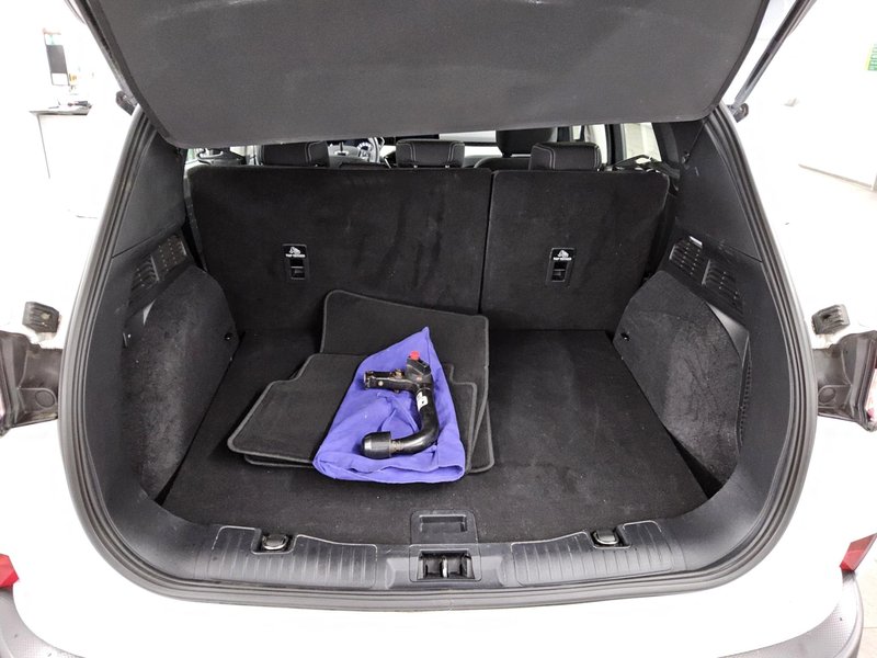 Ford Kuga 2.0 EcoBlue automatik Cool&Connect • navi — 11