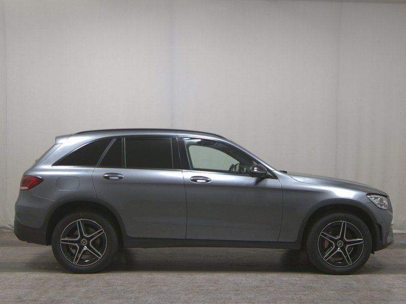 Mercedes-Benz GLC 300 de 4MATIC automatik AMG Line • ACC • digitalni instrumenti