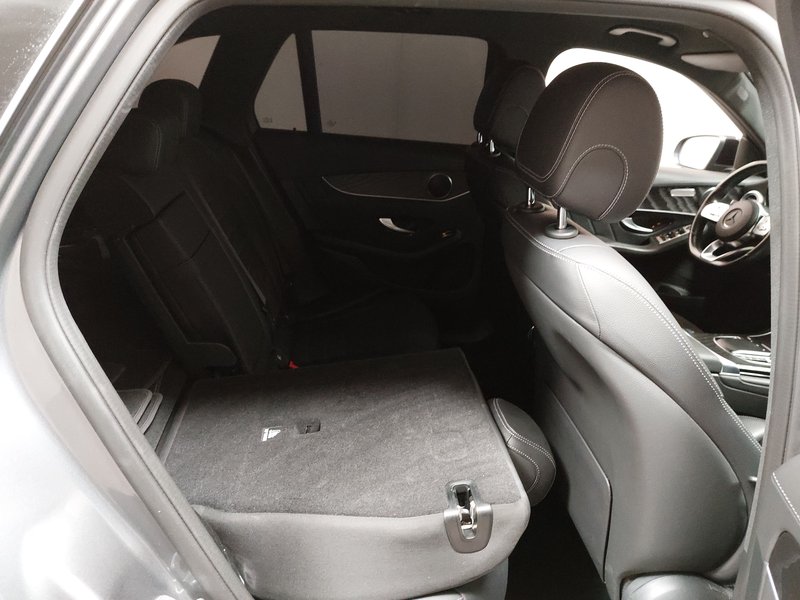 Mercedes-Benz GLC 300 de 4MATIC automatik AMG Line • ACC • digitalni instrumenti — 11