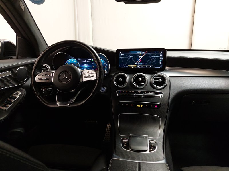Mercedes-Benz GLC 300 de 4MATIC automatik AMG Line • ACC • digitalni instrumenti — 18