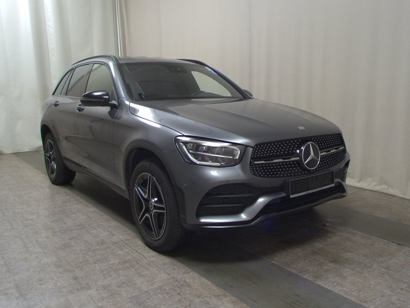 Mercedes-Benz GLC 300 de 4MATIC automatik AMG Line • ACC • digitalni instrumenti — 3