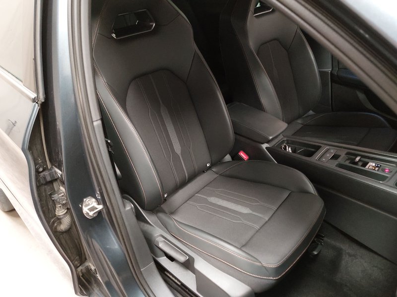CUPRA Leon 2.0 TSI VZ automatik • adaptivni ovjes • LED — 10