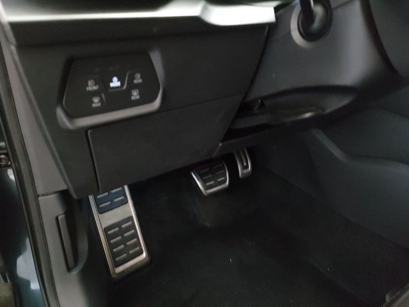 CUPRA Leon 2.0 TSI VZ automatik • adaptivni ovjes • LED — 7