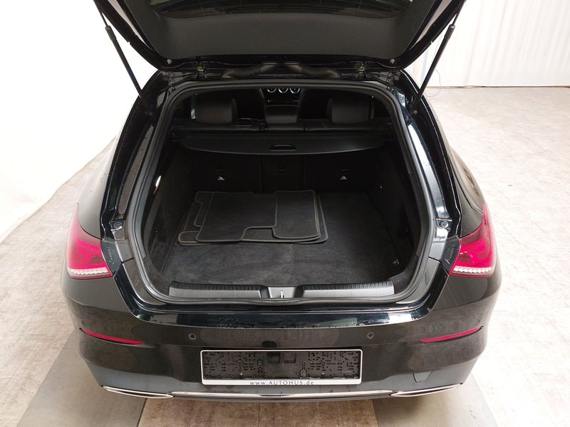 Mercedes-Benz CLA 200 d Shooting Brake automatik Progressive • ACC — 16