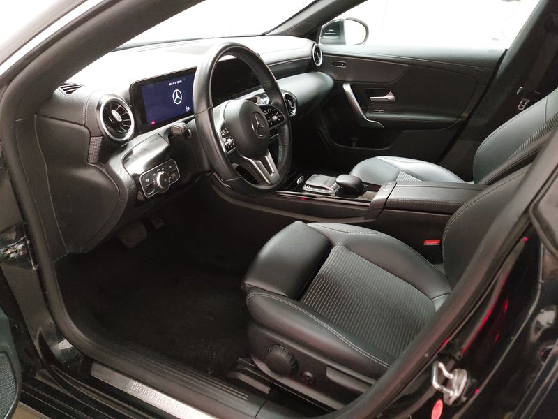 Mercedes-Benz CLA 200 d Shooting Brake automatik Progressive • ACC — 6