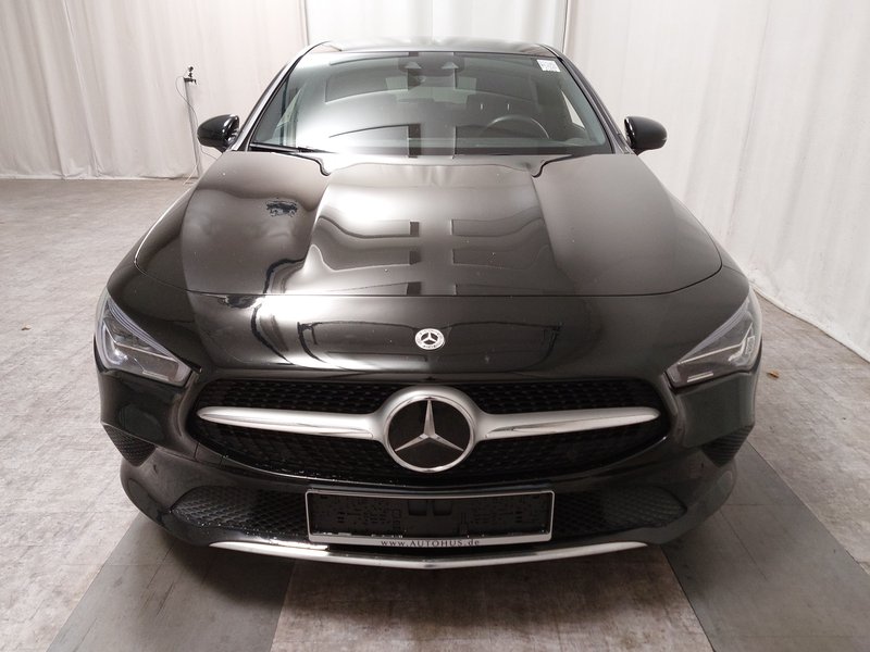 Mercedes-Benz CLA 200 d Shooting Brake automatik Progressive • ACC — 9