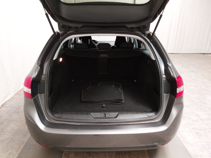 Peugeot 308 SW 1.5 BlueHDI automatik Allure • ACC • LED — 15