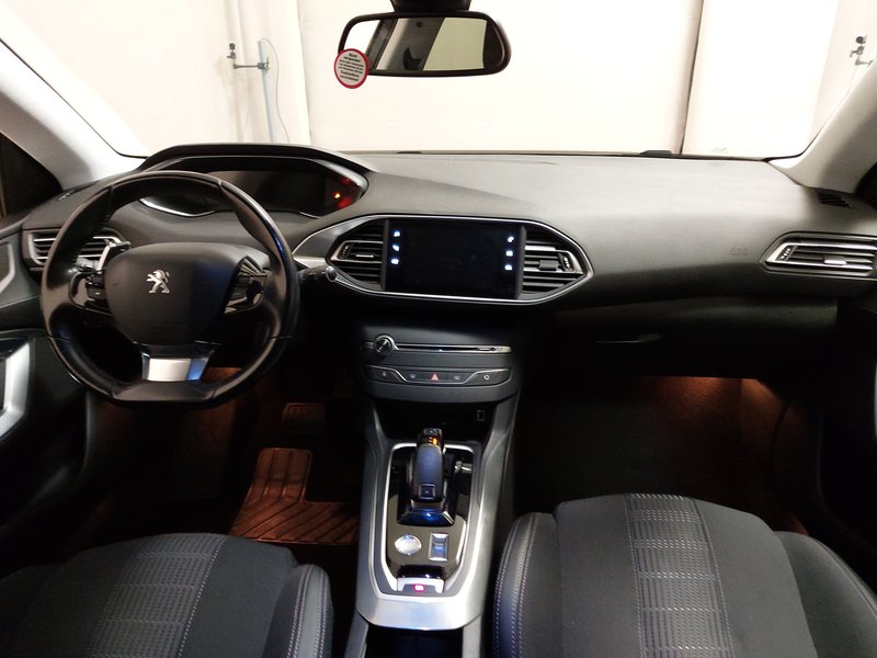 Peugeot 308 SW 1.5 BlueHDI automatik Allure • ACC • LED — 16