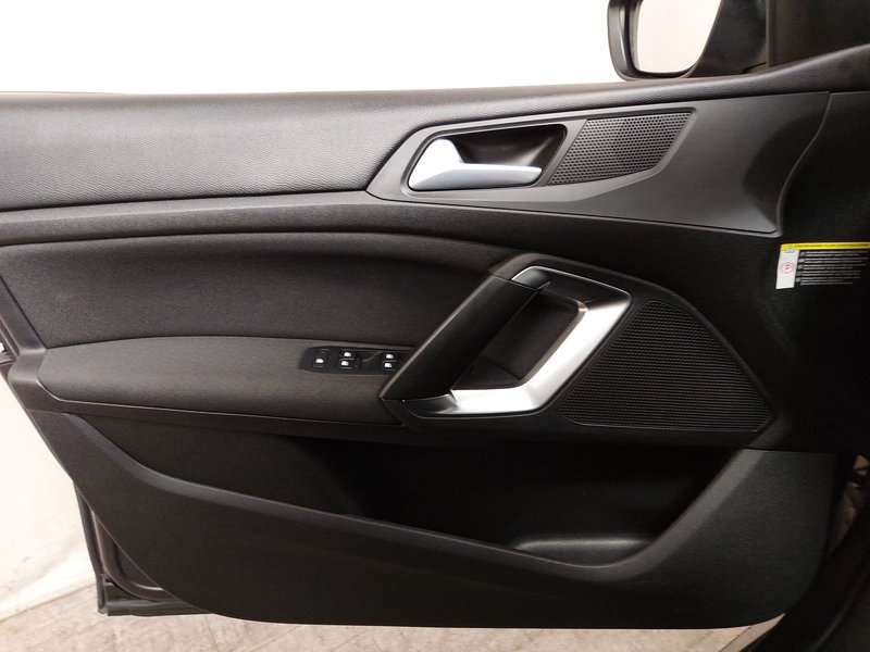 Peugeot 308 SW 1.5 BlueHDI automatik Allure • ACC • LED — 5