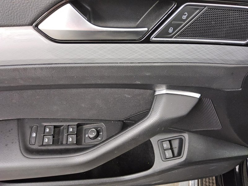 Volkswagen Passat Variant GTE 1.4 TSI automatik • ACC • LED — 10