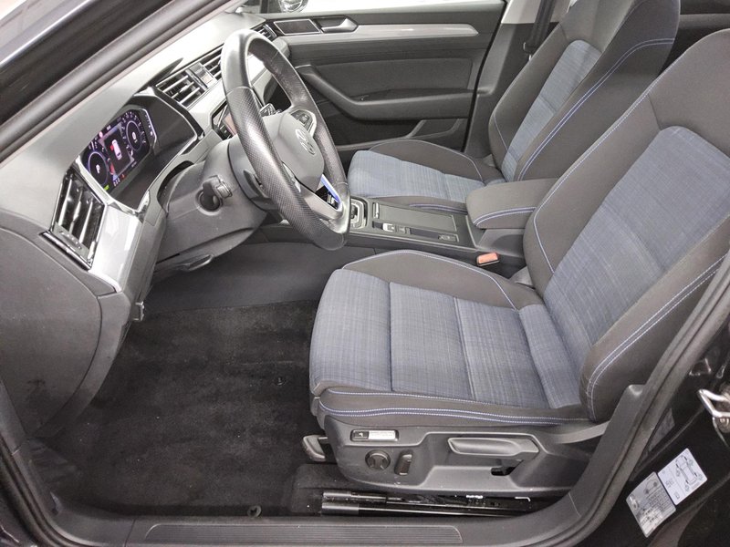 Volkswagen Passat Variant GTE 1.4 TSI automatik • ACC • LED — 9