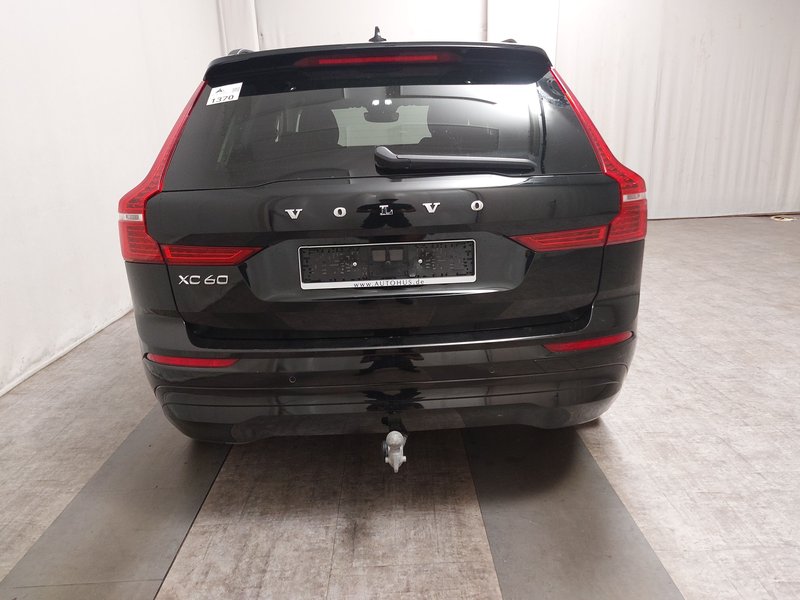 Volvo XC60 B4 D Momentum Pro automatik • panorama • LED — 14