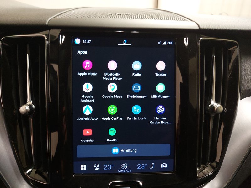 Volvo XC60 B4 D Momentum Pro automatik • panorama • LED — 20