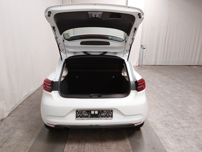 Renault Clio TCe • Full LED — 15