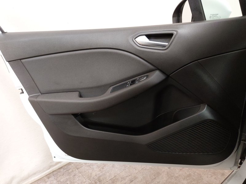 Renault Clio TCe • Full LED — 5