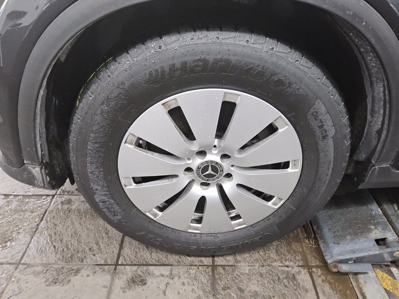 Mercedes-Benz GLC 220 d 4MATIC automatik • LED — 10