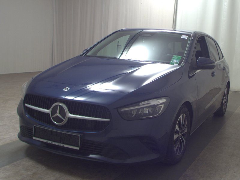 Mercedes-Benz B 200 d automatik • AHK • Full LED — 2