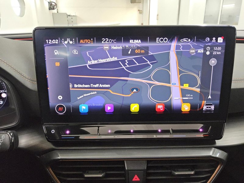 CUPRA Formentor 1.4 e-Hybrid automatik VZ • panorama • AHK — 7