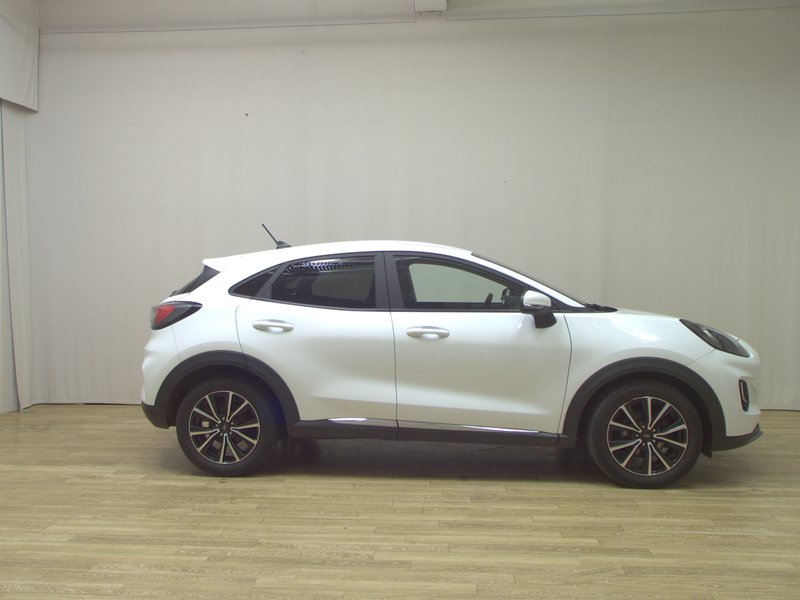 Ford Puma 1.5 EcoBlue Titanium • bežično punjenje • ACC