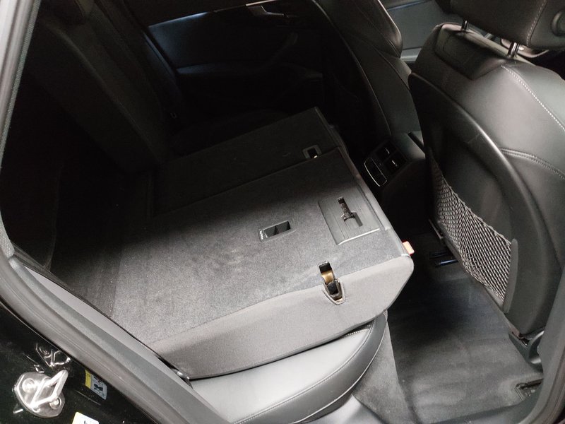 Audi A4 Avant 40 TDI quattro automatik S line • Full LED • digitalni instrumenti — 11