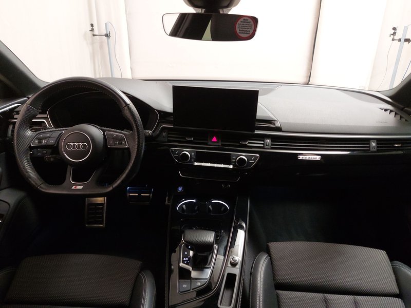 Audi A4 Avant 40 TDI quattro automatik S line • Full LED • digitalni instrumenti — 13