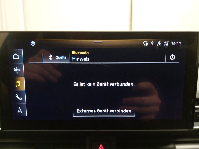 Audi A4 Avant 40 TDI quattro automatik S line • Full LED • digitalni instrumenti — 19