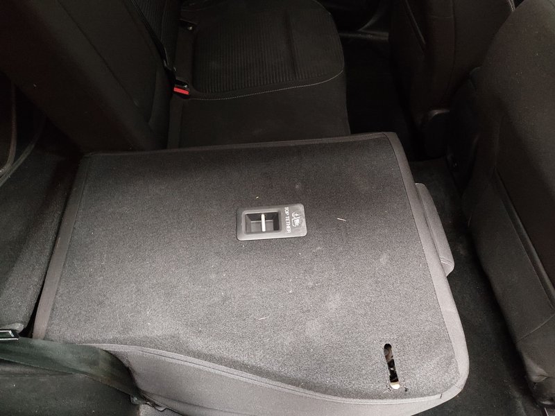 Ford Focus 1.5 EcoBlue Titanium X automatik • LED • digitalni instrumenti — 11