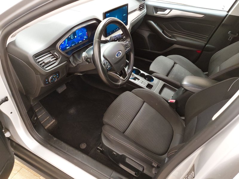 Ford Focus 1.5 EcoBlue Titanium X automatik • LED • digitalni instrumenti — 6