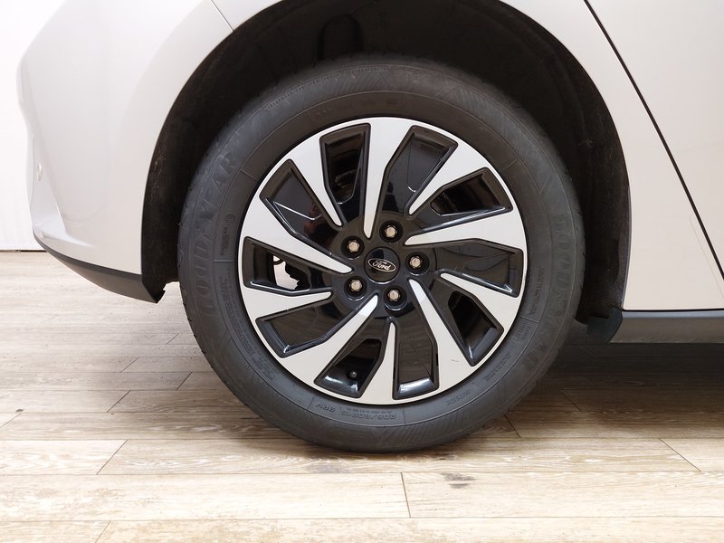 Ford Focus 1.5 EcoBlue Titanium X automatik • LED • digitalni instrumenti — 8