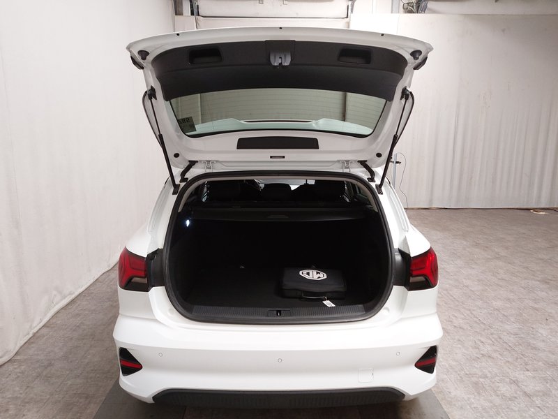 MG MG5 Electric Comfort • ACC • Full LED — 18