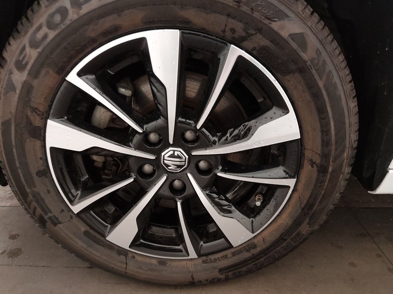 MG MG5 Electric Comfort • ACC • Full LED — 8